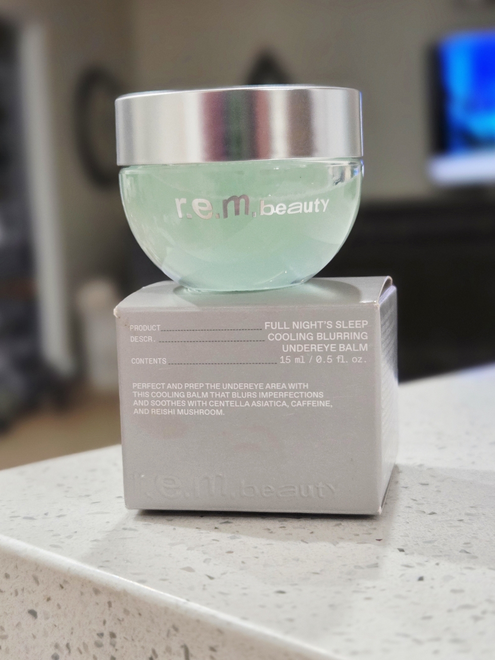 r.e.m. beauty Full Night's Sleep Cooling Blurring Undereye Balm - Mint